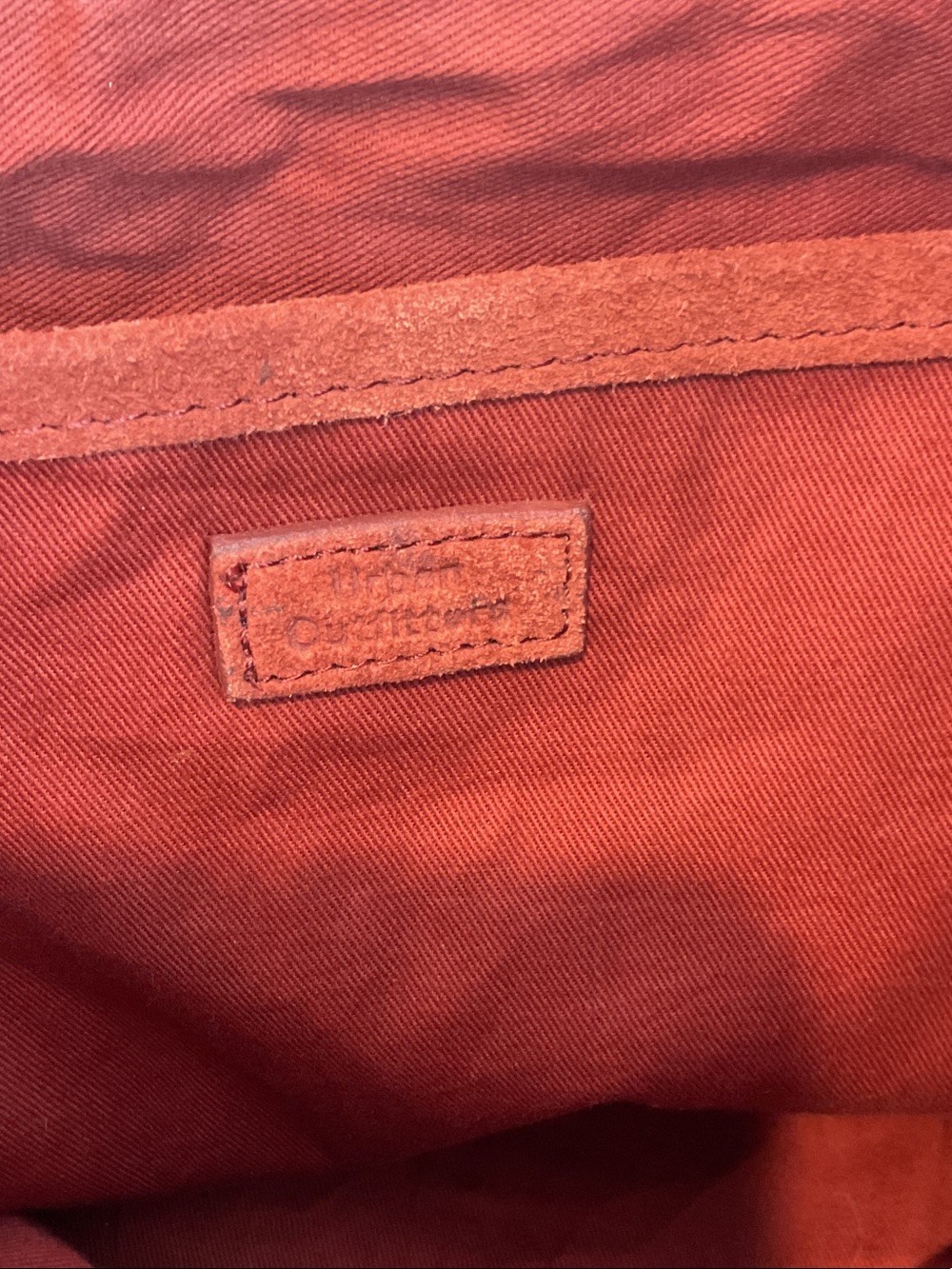 NWT Urban Outfitters Suede Drawstring Hobo Bag in Coral - Picture 8 of 16